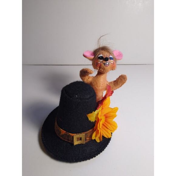 Annalee Small Mouse Figurine By Pilgrim Hat Thanksgiving Holiday Collectible 3" - Picture 1 of 4